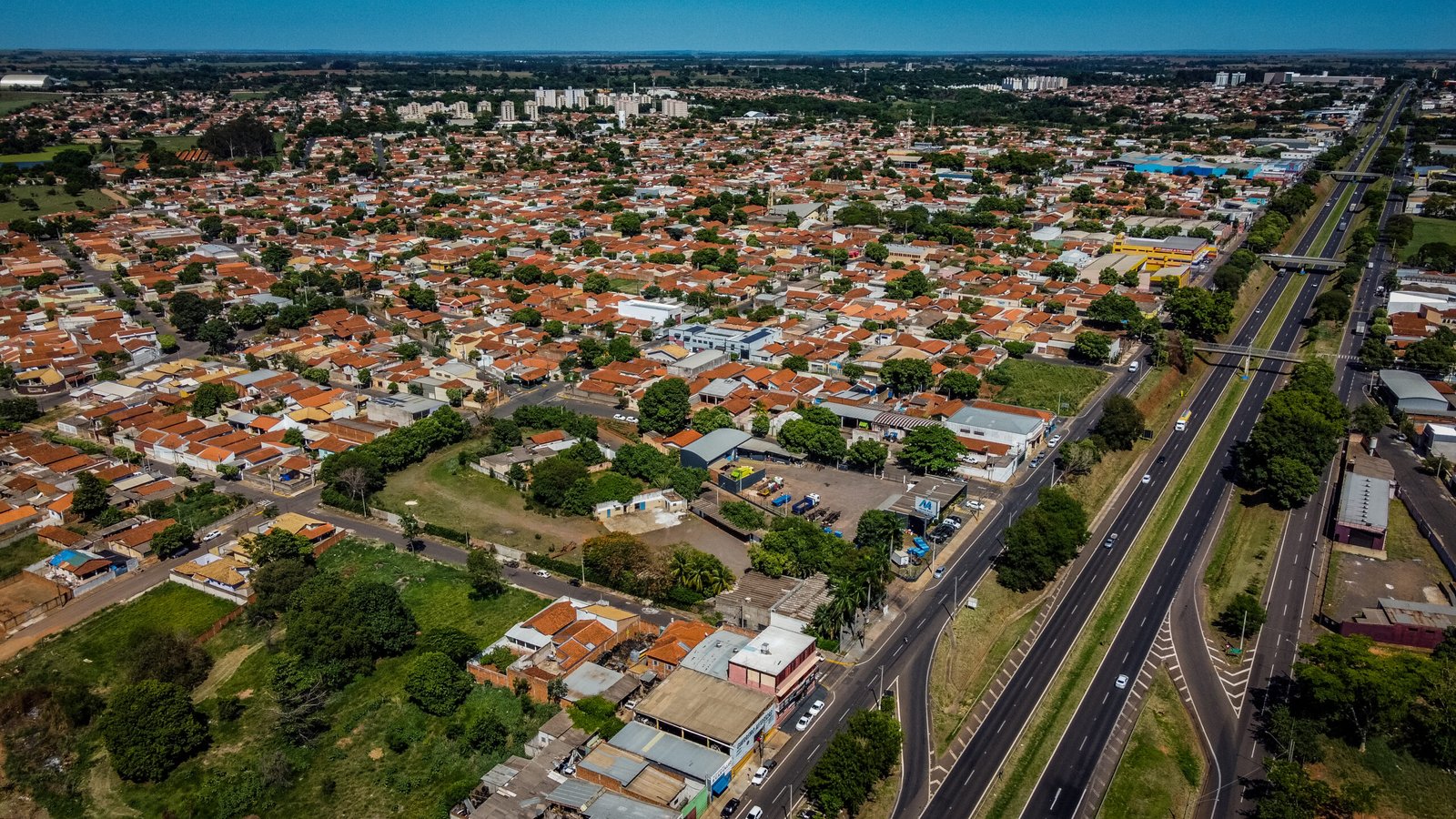 imagem principal da Cidade: Aracatuba